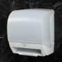 Пластиковый автоматический диспенсер для рулонных полотенец белый Nofer 04004.2.W